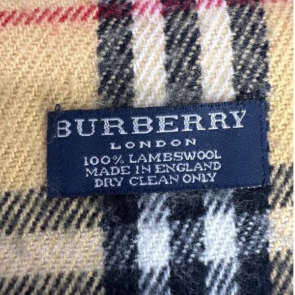 BB10. BURBERRY 100% Lambswool Check Scarf – Classic Nova Pattern - Picture 4 of 4